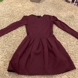 Aritiza maroon mini dress